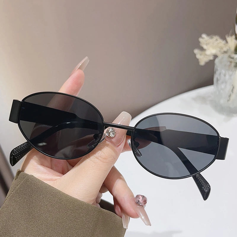 Zanoria Oval Sunglasses